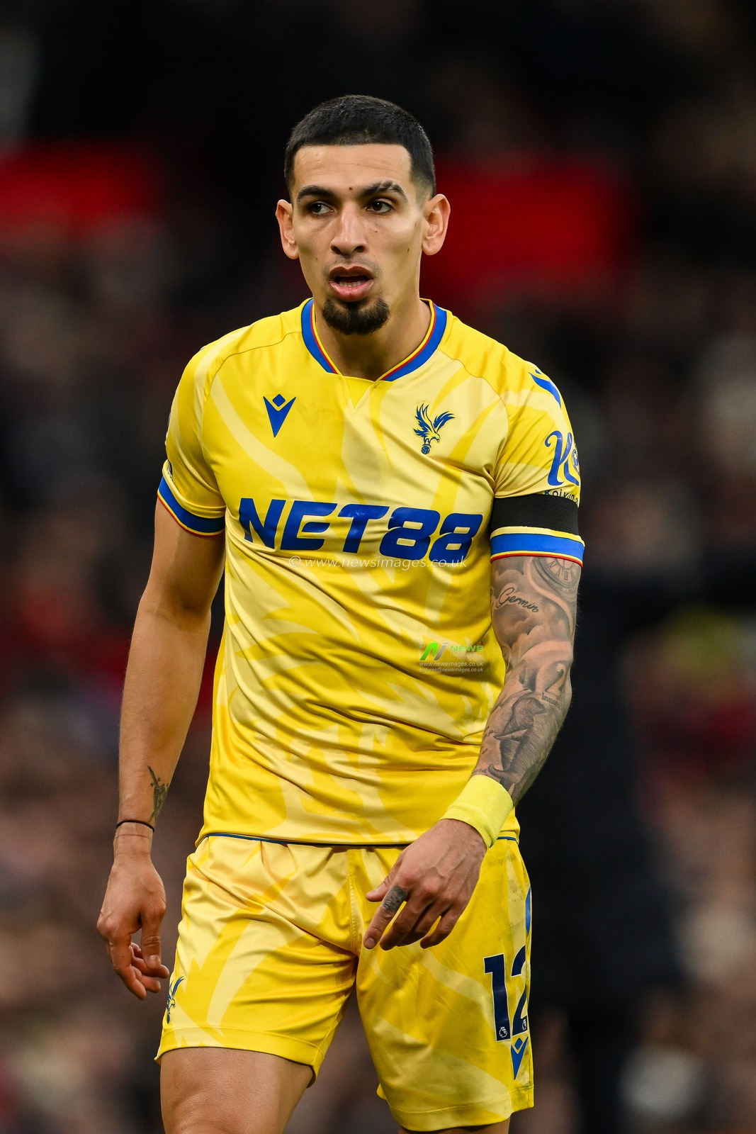 Daniel MuÃ±oz of Crystal Palace during the Premier League match Manchester United vs Crystal Palace at Old Trafford, Manchester, United Kingdom, 2nd February 2025

(Photo by Craig Thomas/News Images)
