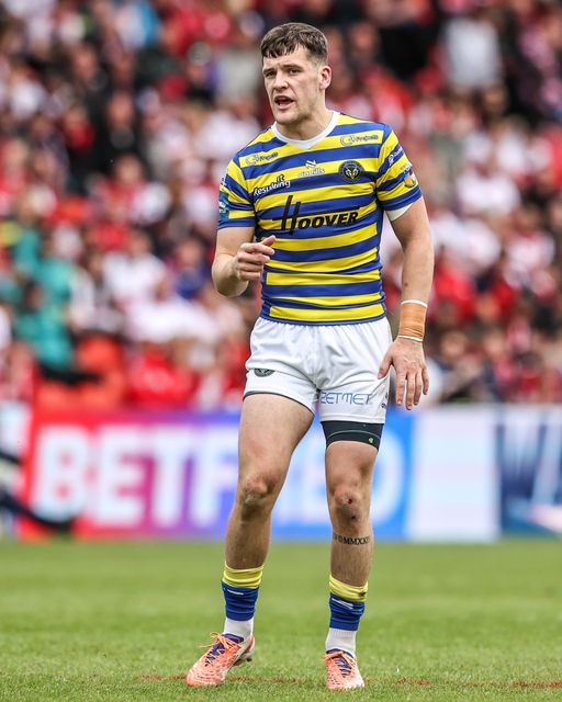 Josh Thewlis of Warrington Wolves during the Betfred Challenge Cup Semi-Finals match Warrington Wolves vs Hull KR at Eco-Power Stadium, Doncaster, United Kingdom on 10 May 2026

(Photo by Alfie Cosgrove/News Images)