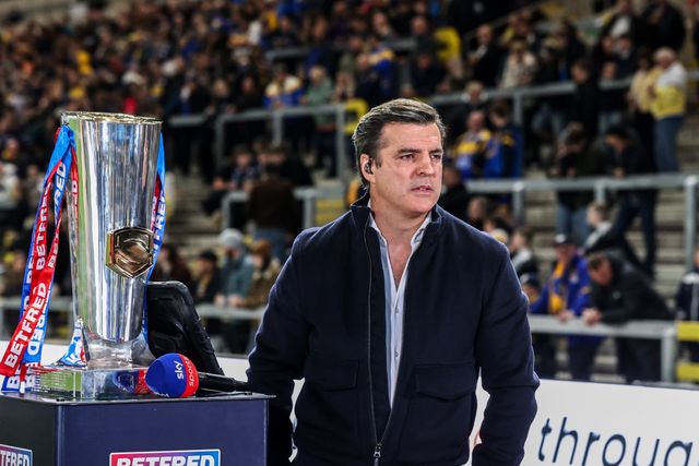 Brian Carney speaks on Sky Sports ahead of the game during the Betfred Super League play-off Eliminator 1 match Leeds Rhinos vs St Helens at Headingley Stadium, Leeds, United Kingdom, 27th September 2025

(Photo by Alfie Cosgrove/News Images)