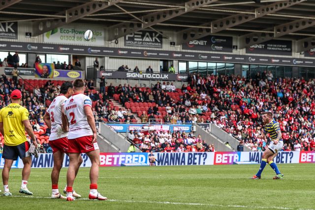 Marc Sneyd of Warrington Wolves converts for a goal during the Betfred Challenge Cup Semi-Finals match Warrington Wolves vs Hull KR at Eco-Power Stadium, Doncaster, United Kingdom on 10 May 2026

(Photo by Alfie Cosgrove/News Images)