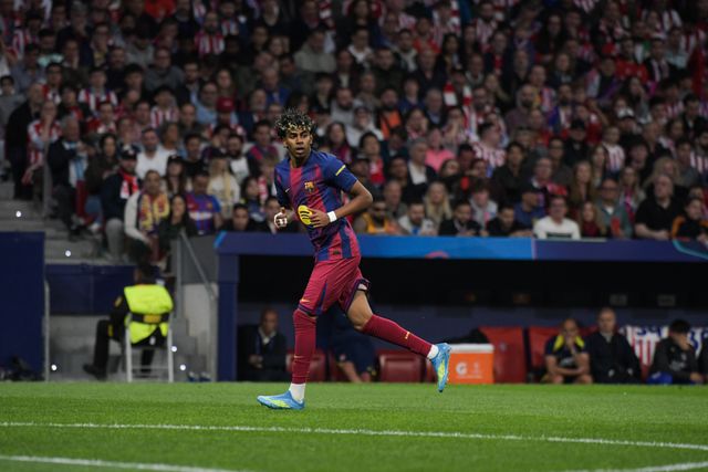 Lamine Yamal of FC Barcelona during the UEFA Champions League Quarter Finals match Atletico Madrid vs Barcelona at Riyadh Air Metropolitano, Madrid, Spain on 14 April 2026

(Photo by Samuel Carreno/News Images)