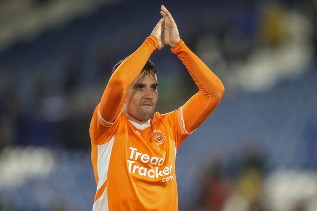 Albie Morgan of Blackpool applauds the away fans after the game during the Sky Bet League 1 match Huddersfield Town vs Blackpool at John Smith's Stadium, Huddersfield, United Kingdom, 24th September 2024

(Photo by Alfie Cosgrove/News Images)