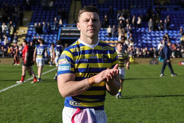 George Williams of Warrington Wolves applauds the fans during the Betfred Challenge Cup round 4 match Goole Vikings vs Warrington Wolves at The Halliwell Jones Stadium, Warrington, United Kingdom on 14 March 2026

(Photo by Mark Cosgrove/News Images)