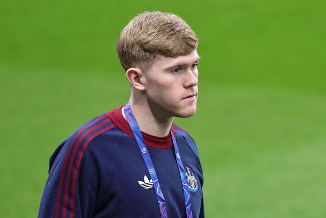 Lewis Hall of Newcastle Untied arrives during the UEFA Champions League Knockout Round Play-offs Newcastle Untied vs Qarabag at St. James's Park, Newcastle, United Kingdom on 24 February 2026

(Photo by Mark Cosgrove/News Images)