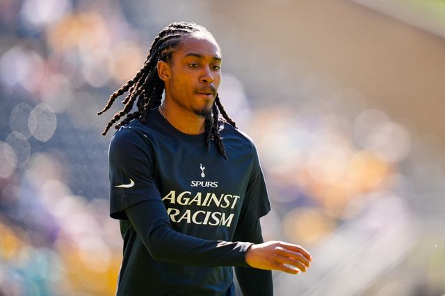 Djed Spence of Tottenham Hotspur in the pregame warmup session  during the Premier League match Wolverhampton Wanderers vs Tottenham Hotspur at Molineux, Wolverhampton, United Kingdom on 25 April 2026

(Photo by Maynard Manyowa/News Images)