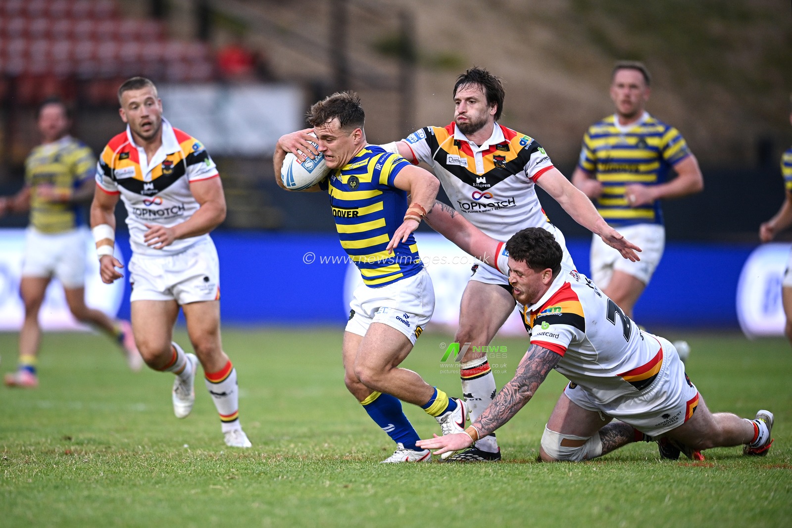 Betfred Super League round 22 Bradford Bulls v Warrington Wolves