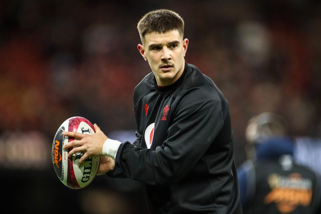 Joe Hawkins of Wales warms-up ahead of the Guinness Six Nations match Wales vs France at Principality Stadium, Cardiff, United Kingdom, 15th February 2026

(Photo by Andrew Lewis/News Images)