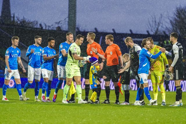 Team hand shakes ahead of kick off at the Sky Bet League 1 match Stockport County vs Exeter City at Edgeley Park Stadium, Stockport, United Kingdom, 7th December 2024

(Photo by James Giblin/News Images)