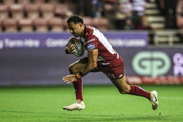 Bevan French of Wigan Warriors goes over for a try making it 4-0 during the Betfred Super League Semi Final 1 match Wigan Warriors vs Leigh Leopards at The Brick Community Stadium, Wigan, United Kingdom, 3rd October 2025

(Photo by Alfie Cosgrove/News Images)