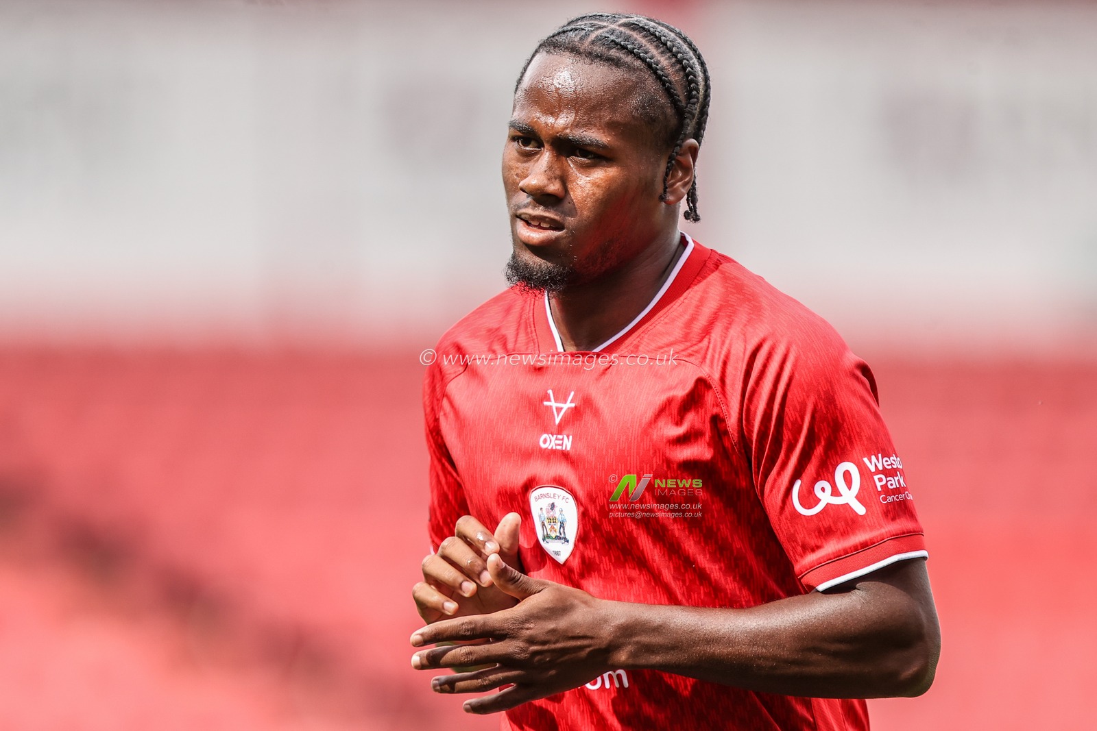 Sky Bet League One: Barnsley v Bromley