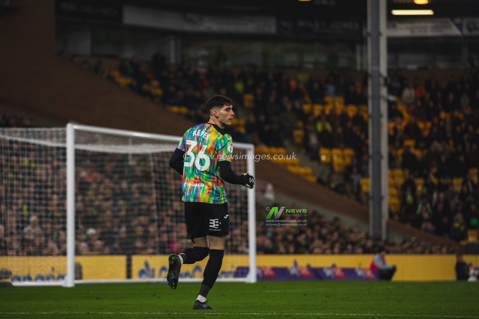 Vicente Reyes of Norwich City during the Sky Bet Championship match Norwich City vs Oxford United at Carrow Road, Norwich, United Kingdom, 7th March 2025

(Photo by Craig Evans/News Images)