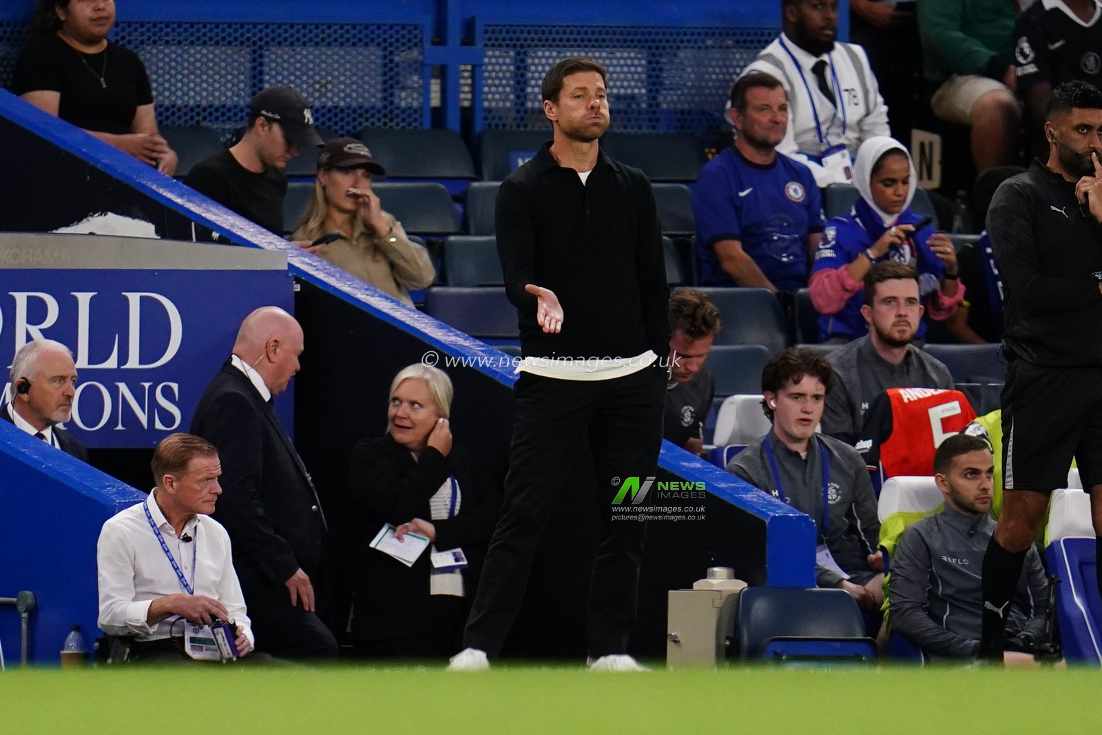 Xabi Alonso manager of Chelsea during the Carabao Cup round 2 match Chelsea vs Luton Town at Stamford Bridge, London, United Kingdom on 27 August 2026

(Photo by Harvey Murphy/News Images)