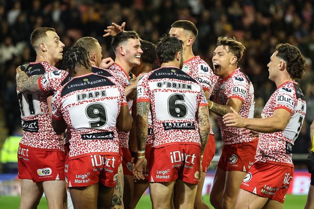 Andrew Badrock of Leigh Leopards celebrates his try with team mates during the Betfred Super League Round 26 match Leigh Leopards vs St Helens at Leigh Sports Village, Leigh, United Kingdom, 12th September 2025

(Photo by Mark Cosgrove/News Images)