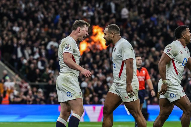 Fraser Dingwall of England celebrates his try during the Quilter Nations Series 2025 match England vs New Zealand at Allianz Stadium, Twickenham, United Kingdom, 15th November 2025

(Photo by Mark Cosgrove/News Images)

*** GER AUT SUI OUT ***