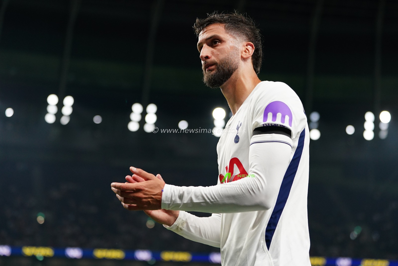 Carabao Cup round 2 Tottenham Hotspur v Charlton Athletic