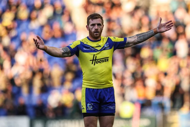Marc Sneyd of Warrington Wolves reacts during the Betfred Super League round 21 match Warrington Wolves vs Wigan Warriors at Halliwell Jones Stadium, Warrington, United Kingdom, 8th August 2025

(Photo by Alfie Cosgrove/News Images)