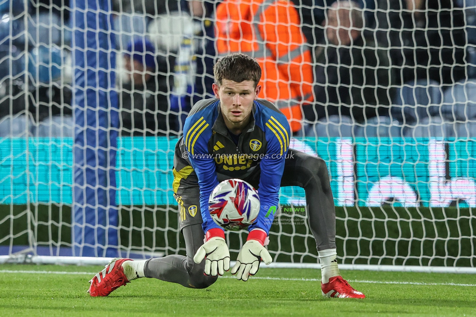 Illan Meslier of Leeds United in the pregame warmup session during the Sky Bet Championship match Leeds United vs Millwall at Elland Road, Leeds, United Kingdom, 12th March 2025

(Photo by Alfie Cosgrove/News Images)