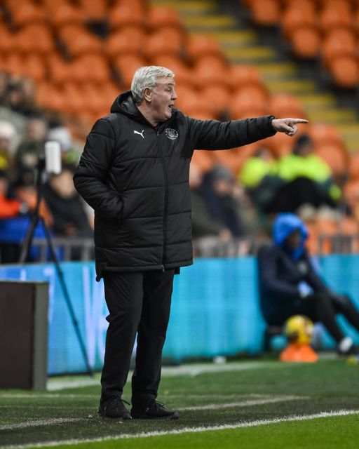 Steve Bruce head coach of Blackpool gives his team instructions during the The Vertu Trophy match Blackpool vs Aston Villa U21 at Bloomfield Road, Blackpool, United Kingdom, 17th December 2024

(Photo by Craig Thomas/News Images)