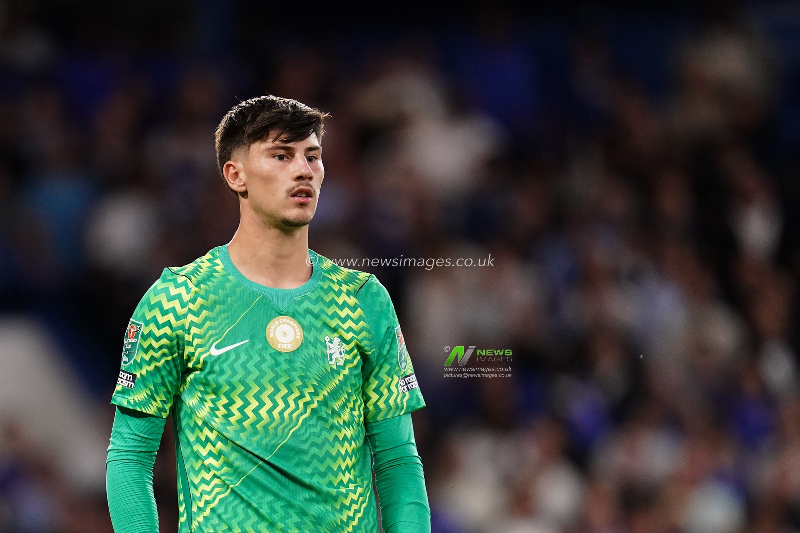 Chelsea goalkeeper Mike Penders during the Carabao Cup round 2 match Chelsea vs Luton Town at Stamford Bridge, London, United Kingdom on 27 August 2026

(Photo by Harvey Murphy/News Images)