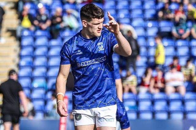 Josh Thewlis of Warrington Wolves in the pre-game warm up during the Betfred Super League round 5 match Warrington Wolves vs Castleford Tigers at The Halliwell Jones Stadium, Warrington, United Kingdom on 21 March 2026

(Photo by Alfie Cosgrove/News Images)