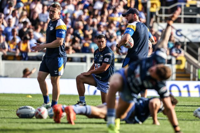 Ryan Hall of Leeds Rhinos in the pre-game warm up during the Betfred Super League round 16 match Leeds Rhinos vs Hull KR at AMT Headingley Stadium, Leeds, United Kingdom on 26 June 2026

(Photo by Alfie Cosgrove/News Images)