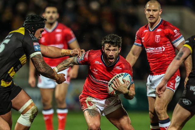 Oliver Gildart of Hull KR breaks with the ball during the Betfred Super League Round 1 match York Knights vs Hull KR at LNER Community Stadium, Lincoln, United Kingdom on 12 February 2026

(Photo by Alfie Cosgrove/News Images)
