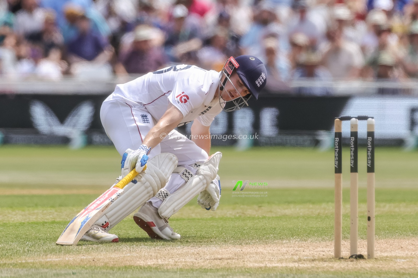 Harry Brook of England reaches for the crease during the 3rd Rothesay Test Match Day 3 match England vs New Zealand at Trent Bridge, Nottingham, United Kingdom on 27 June 2026

(Photo by Mark Cosgrove/News Images)