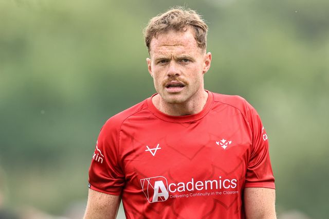 Joe Burgess of Hull KR in the pre-game warm up during the Betfred Super League round 18 match Hull KR vs Wakefield Trinity at Sewell Group Craven Park, Hull, United Kingdom on 11 July 2026

(Photo by Alfie Cosgrove/News Images)
