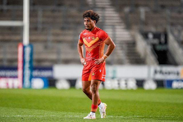 Phoenix Laulu-Togaga'e of Catalans Dragons during the Betfred Challenge Cup Quarter Final match St Helens vs Catalans Dragons at The BrewDog Stadium, St Helens, United Kingdom on 10 April 2026

(Photo by Maynard Manyowa/News Images)