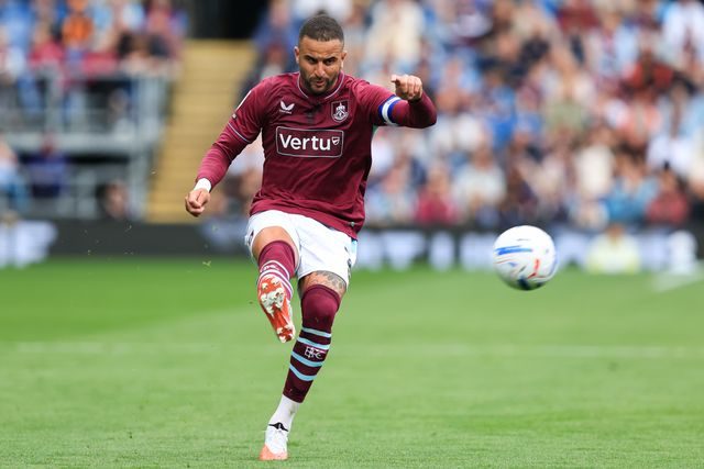 Kyle Walker of Burnley with ball at his feet during the Sky Bet Championship match Burnley vs West Ham United at Turf Moor, Burnley, United Kingdom on 16 August 2026

(Photo by Jorge Horsted/News Images)