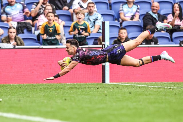 David Armstrong of Leigh Leopards goes over for a try during the Betfred Super League Magic Weekend match Leigh Leopards vs Warrington Wolves at Leigh Sports Village, Leigh, United Kingdom on 04 July 2026

(Photo by Alfie Cosgrove/News Images)