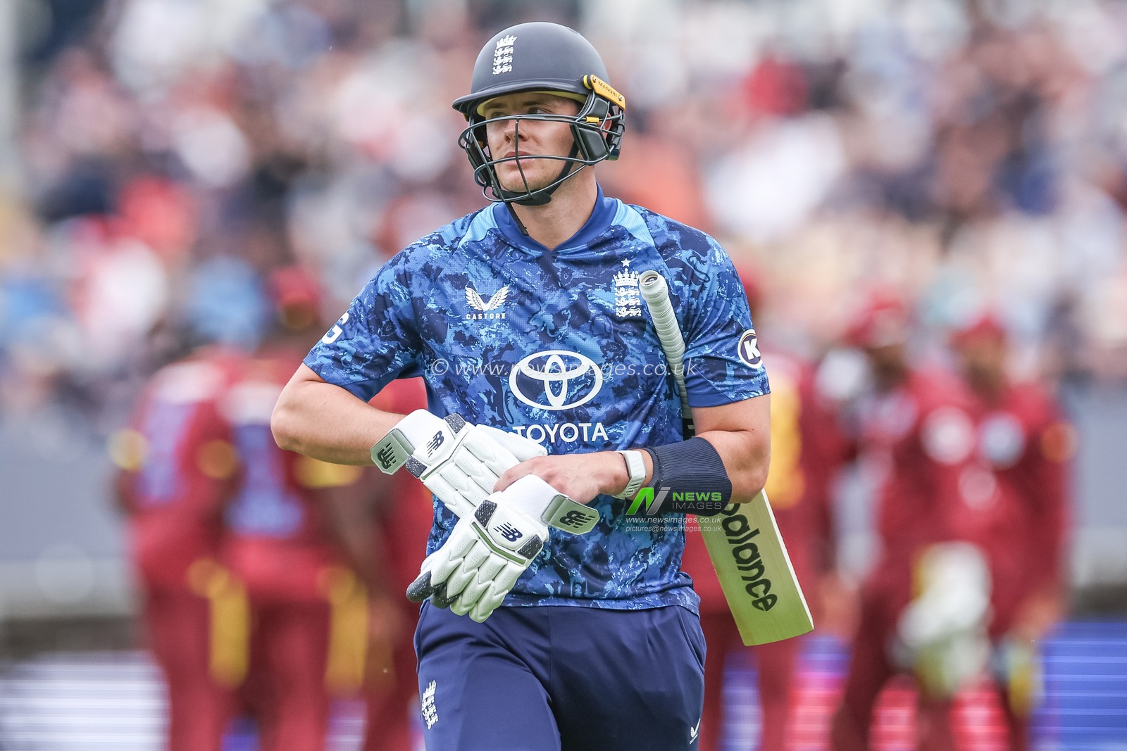 Jamie Smith of England leaves the field of play after hes caught out by King during the 1st Metro Bank ODI England vs West Indies at Edgbaston, Birmingham, United Kingdom, 29th May 2025

(Photo by Mark Cosgrove/News Images)