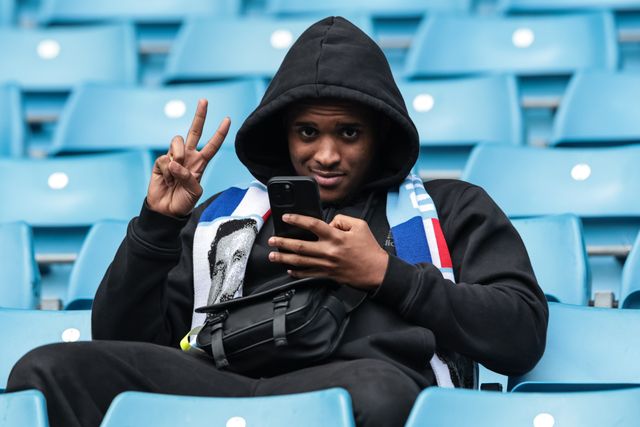 Fans take to their seats during the Emirates FA Cup Quarter-Final match Manchester City vs Liverpool at Etihad Stadium, Manchester, United Kingdom on 04 April 2026

(Photo by Mark Cosgrove/News Images)
