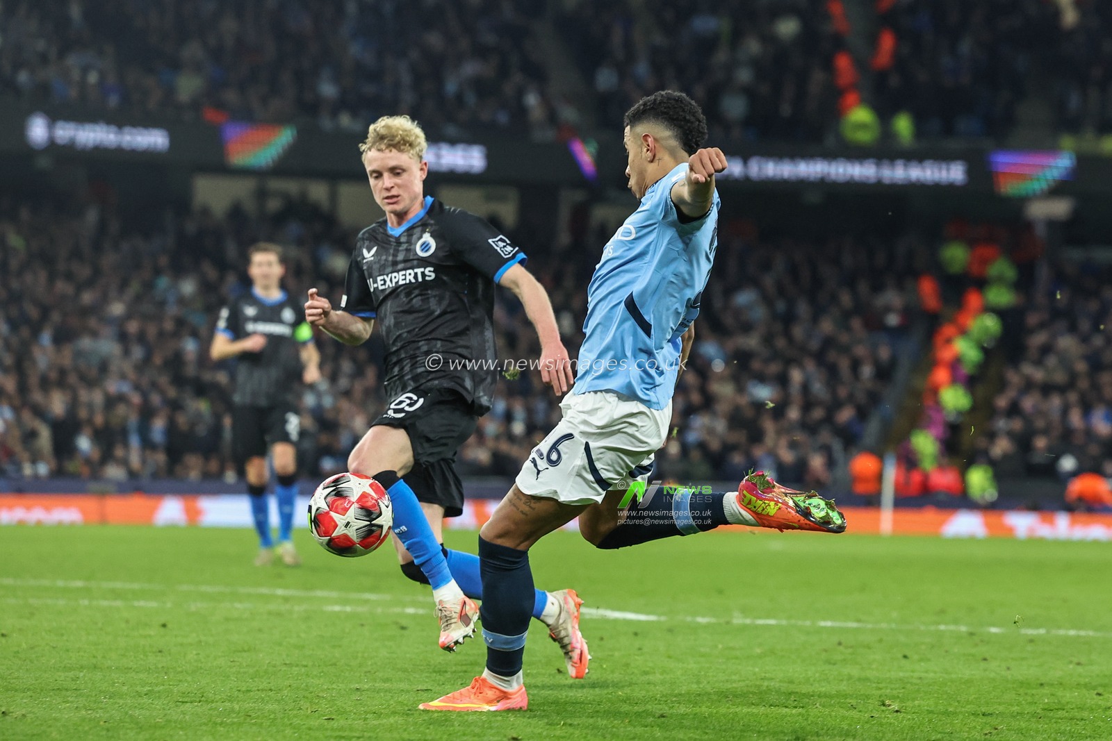 SÃ¡vio of Manchester City celebrates his goal to make it 3-1 during the UEFA Champions League Matchday 8 of 8 Manchester City vs Club Brugge at Etihad Stadium, Manchester, United Kingdom, 29th January 2025

(Photo by Mark Cosgrove/News Images)