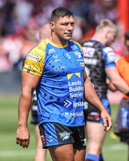 Ryan Hall of Leeds Rhinos during pre-game warm up during the Betfred Super League round 17 match Hull KR vs Leeds Rhinos at Sewell Group Craven Park, Kingston upon Hull, United Kingdom, 6th July 2025

(Photo by Alfie Cosgrove/News Images)
