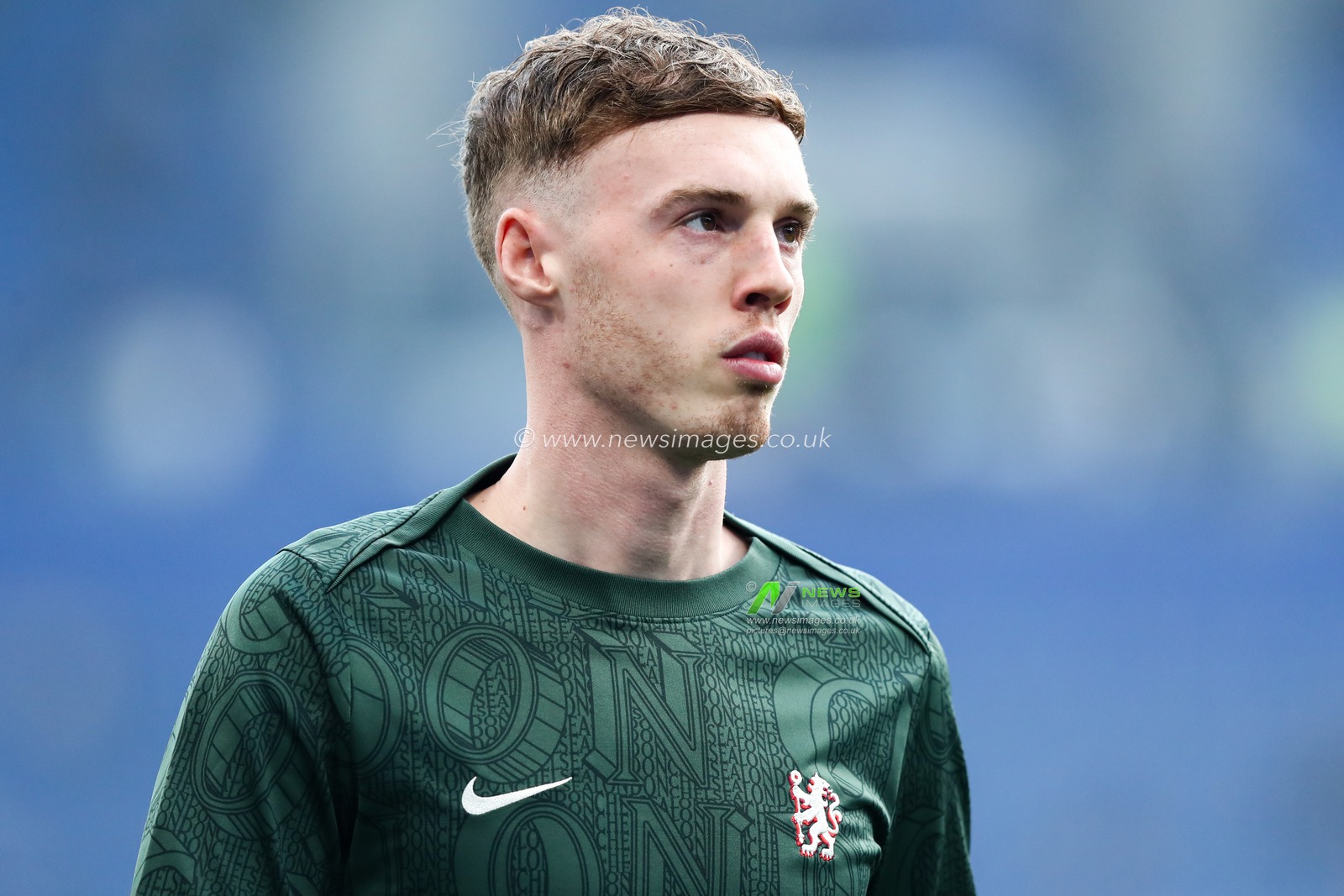 Cole Palmer of Chelsea warms up ahead of the Premier League match Everton vs Chelsea at Hill Dickinson Stadium, Liverpool, United Kingdom on 21 March 2026

(Photo by Jorge Horsted/News Images)