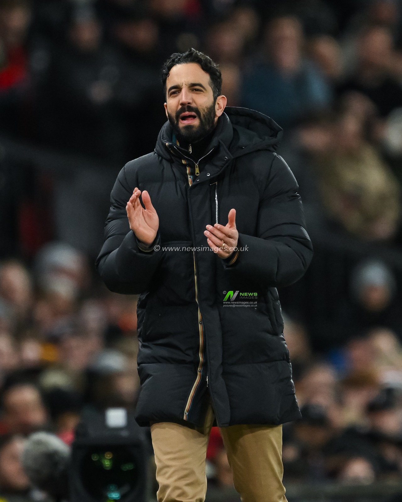 Ruben Amorim Manager of Manchester United applauds his team during the UEFA Europa League Last 16 match Manchester United vs Real Sociedad at Old Trafford, Manchester, United Kingdom, 13th March 2025

(Photo by Craig Thomas/News Images)
