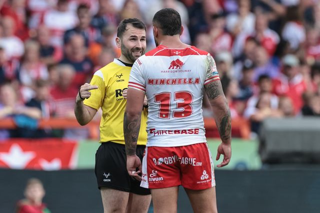Referee Liam Moore speaks to Elliot Minchella of Hull KR before giving him a yellow card and sending him to the sin bin during the Betfred Super League Round 25 match Hull KR vs Hull FC at Sewell Group Craven Park, Kingston upon Hull, United Kingdom, 7th September 2025

(Photo by Mark Cosgrove/News Images)