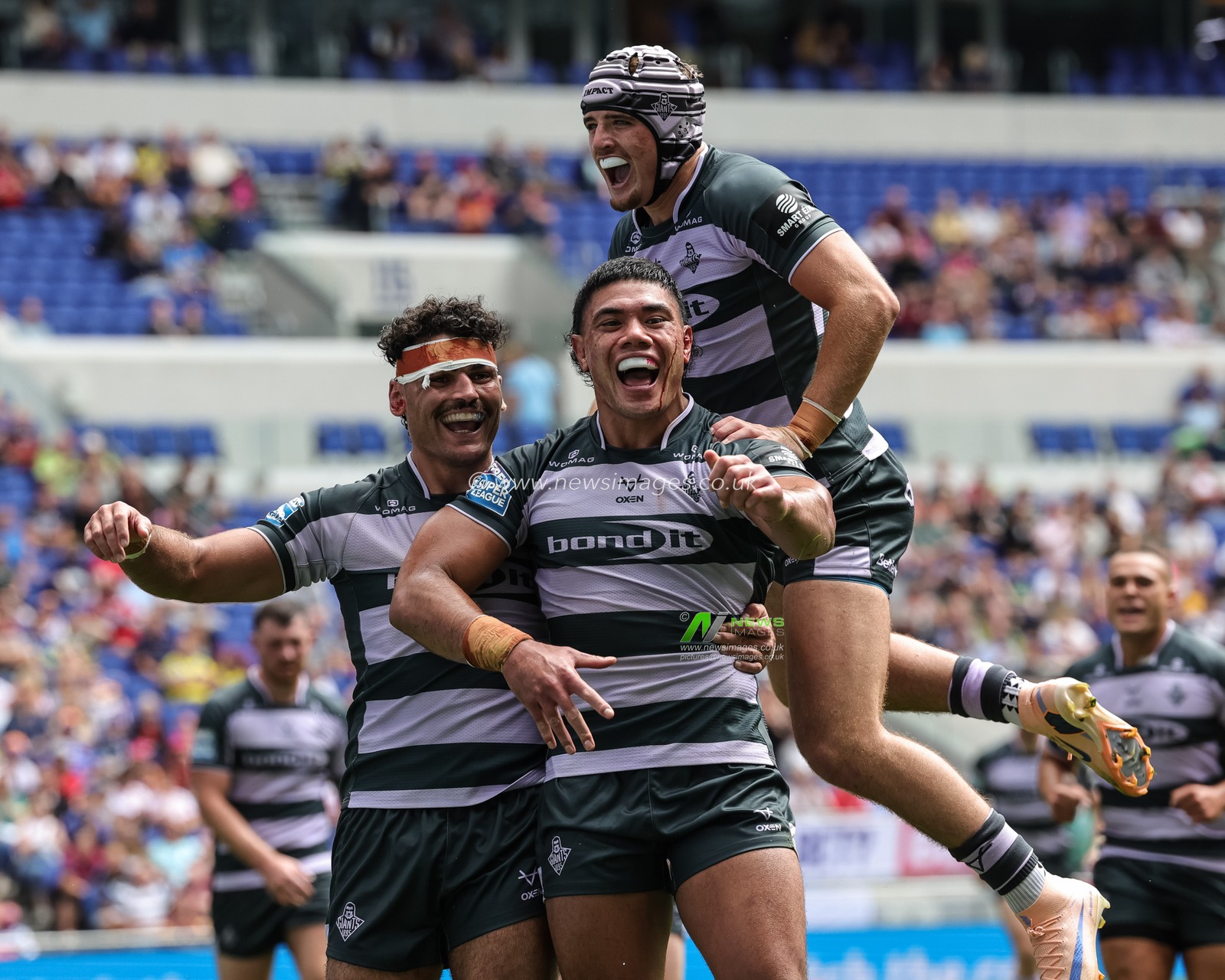 Chris Patolo of Huddersfield Giants celebrates his try during the Betfred Super League Magic Weekend match Huddersfield Giants vs York Knights at Hill Dickinson Stadium, Liverpool, United Kingdom on 04 July 2026

(Photo by Mark Cosgrove/News Images)