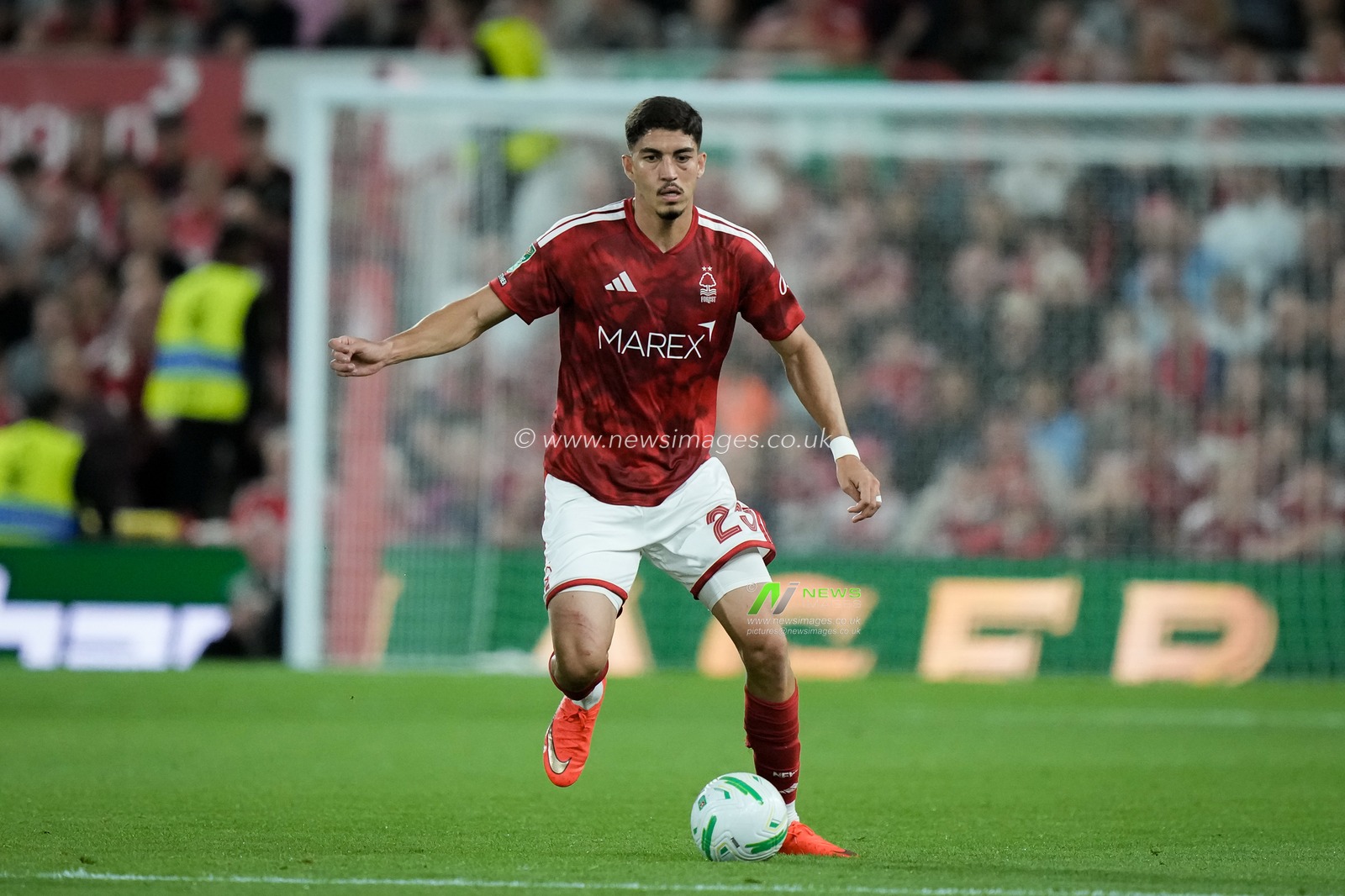 Jair Cunha of Nottingham Forest controls the ball  during the Carabao Cup round 2 match Nottingham Forest vs Leeds Rhinos at City Ground, Nottingham, United Kingdom on 25 August 2026

(Photo by Maynard Manyowa/News Images)