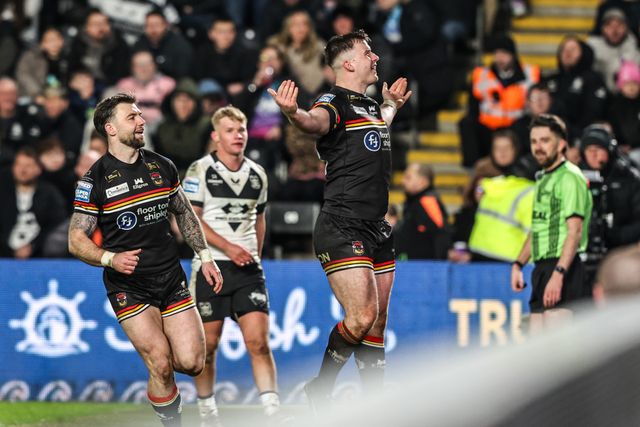 Connor Wynne of Bradford Bulls celebrates his try during the Betfred Super League round 1 match Hull FC vs Bradford Bulls at MKM Stadium, Hull, United Kingdom on 14 February 2026

(Photo by Alfie Cosgrove/News Images)