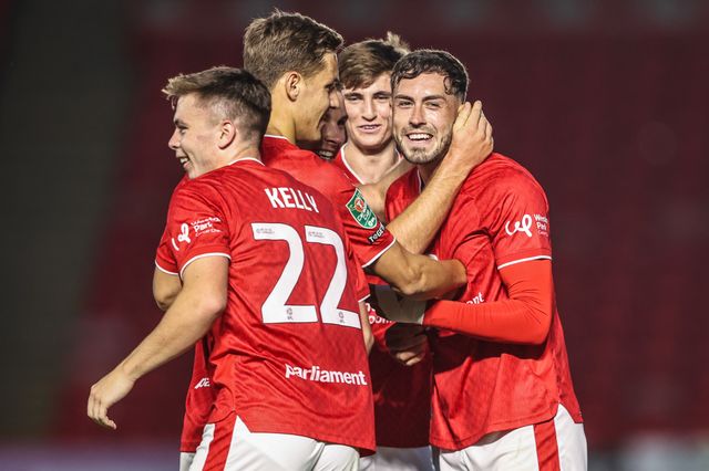 Corey O'Keeffe of Barnsley celebrates his goal to make it 3-1 during the Carabao Cup round 2 match Barnsley vs Crewe Alexandra at Oakwell, Barnsley, United Kingdom on 25 August 2026

(Photo by Alfie Cosgrove/News Images)
