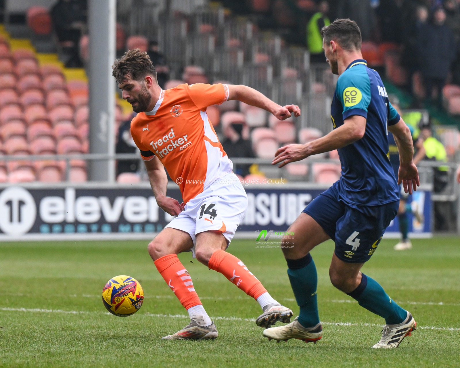 Tom Bloxham of Blackpool in action during the Sky Bet League 1 match Blackpool vs Huddersfield Town at Bloomfield Road, Blackpool, United Kingdom, 18th January 2025

(Photo by Craig Thomas/News Images)