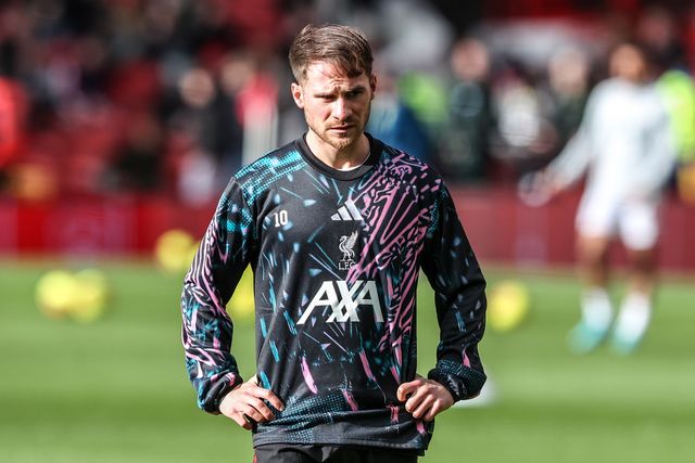 Alexis Mac Allister of Liverpool in the pregame warmup session during the Premier League match Nottingham Forest vs Liverpool at City Ground, Nottingham, United Kingdom on 22 February 2026

(Photo by Alfie Cosgrove/News Images)