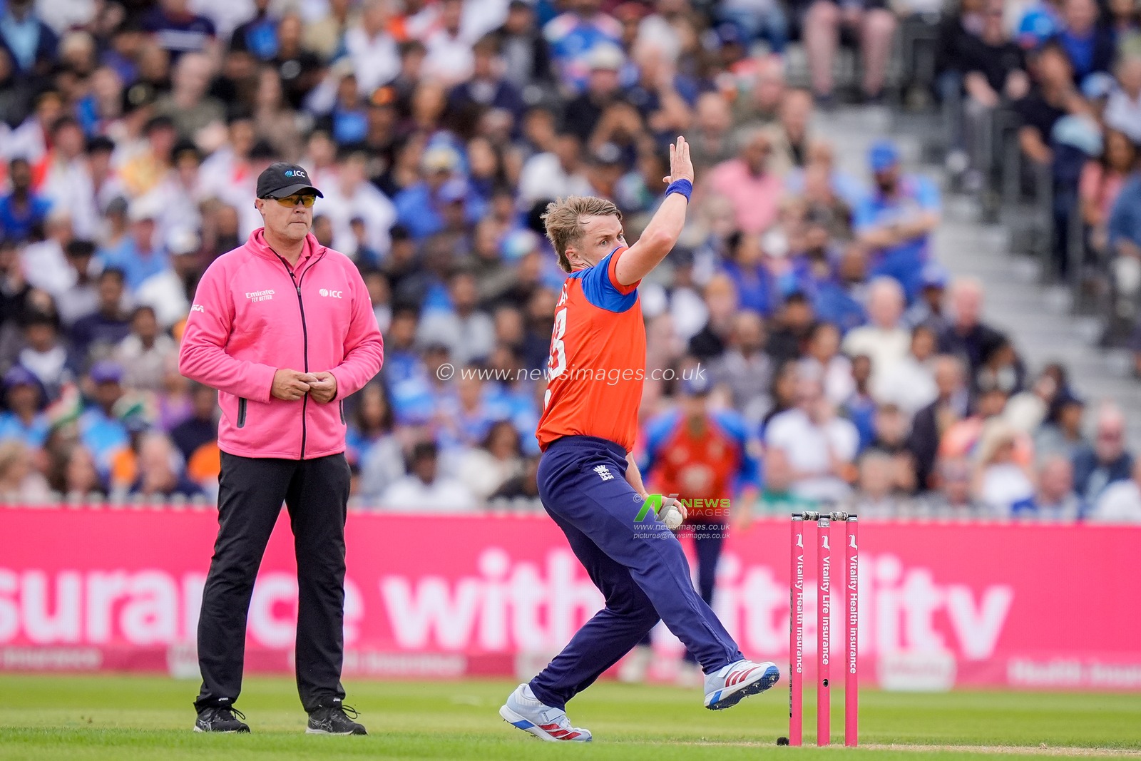 Sam Curran of England delivers the ball during the Second Vitality T20 International match England vs India at Old Trafford, Manchester, United Kingdom on 04 July 2026

(Photo by Maynard Manyowa/News Images)