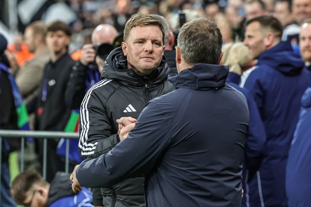 Eddie Howe manager of Newcastle United embraces Hansi Flick manager of Barcelona ahead of the UEFA Champions League Last 16 match Newcastle Untied vs Barcelona at St. James's Park, Newcastle, United Kingdom on 10 March 2026

(Photo by Mark Cosgrove/News Images)