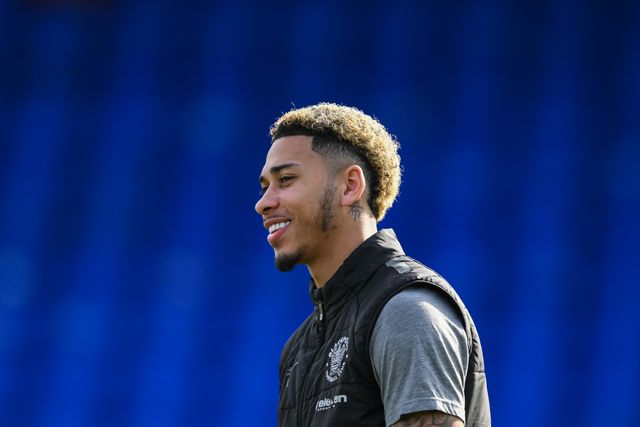 Jordan Lawrence-Gabriel of Blackpool arrives ahead of the Sky Bet League 1 match Stockport County vs Blackpool at Edgeley Park Stadium, Stockport, United Kingdom, 1st March 2025

(Photo by Craig Thomas/News Images)