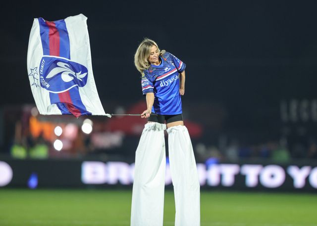 entertainers at half time during the Betfred Super League Round 1 match Wakefield Trinity vs Toulouse Olympique at DIY Kitchens Stadium, Wakefield, United Kingdom on 14 February 2026

(Photo by Richard Bierton/News Images)