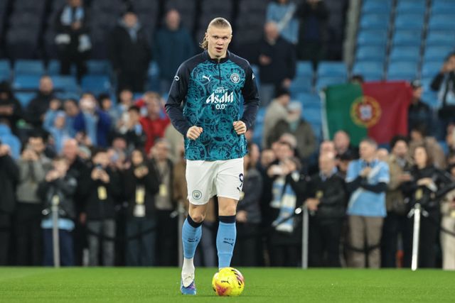 Erling Haaland of Manchester City in the pregame warmup session during the Premier League match Manchester City vs Fulham at Etihad Stadium, Manchester, United Kingdom on 11 February 2026

(Photo by Mark Cosgrove/News Images)