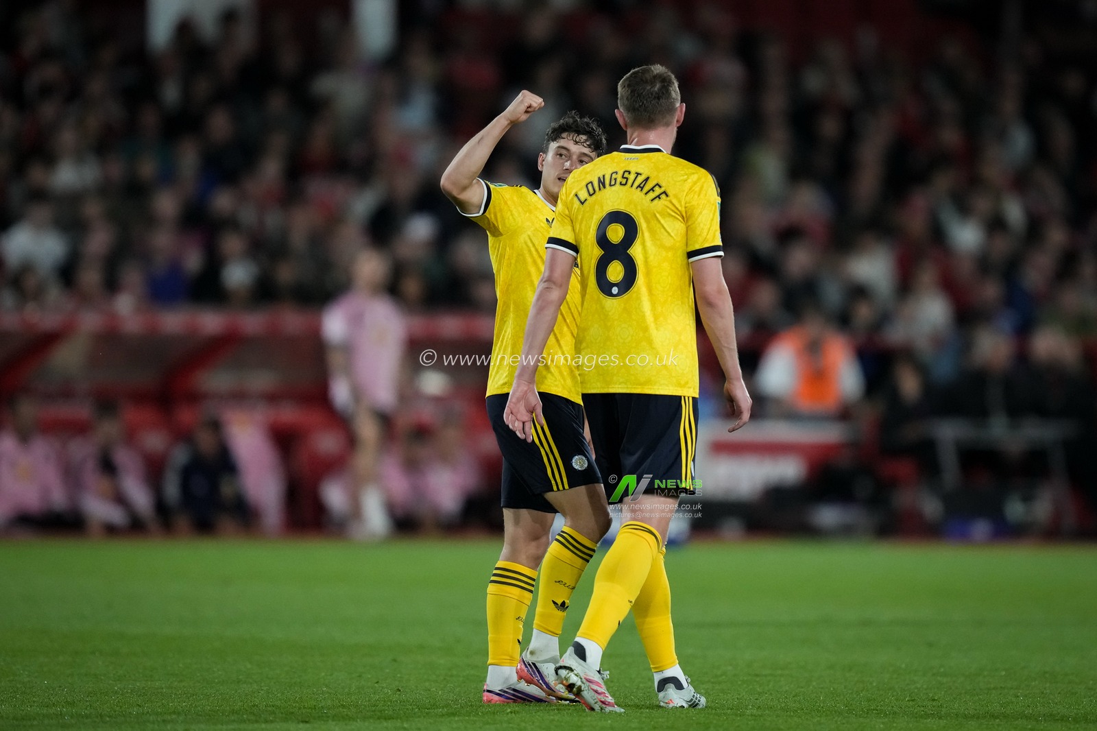 Daniel James of Leeds United celebrates his goal to make it  0-1 during the Carabao Cup round 2 match Nottingham Forest vs Leeds Rhinos at City Ground, Nottingham, United Kingdom on 25 August 2026

(Photo by Maynard Manyowa/News Images)